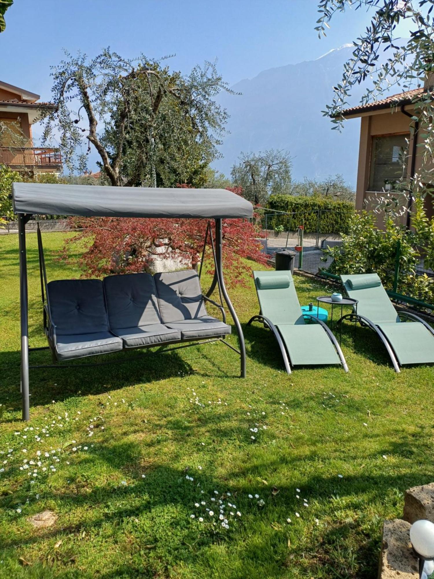 Oma Margareta Apartment Limone sul Garda Exterior foto