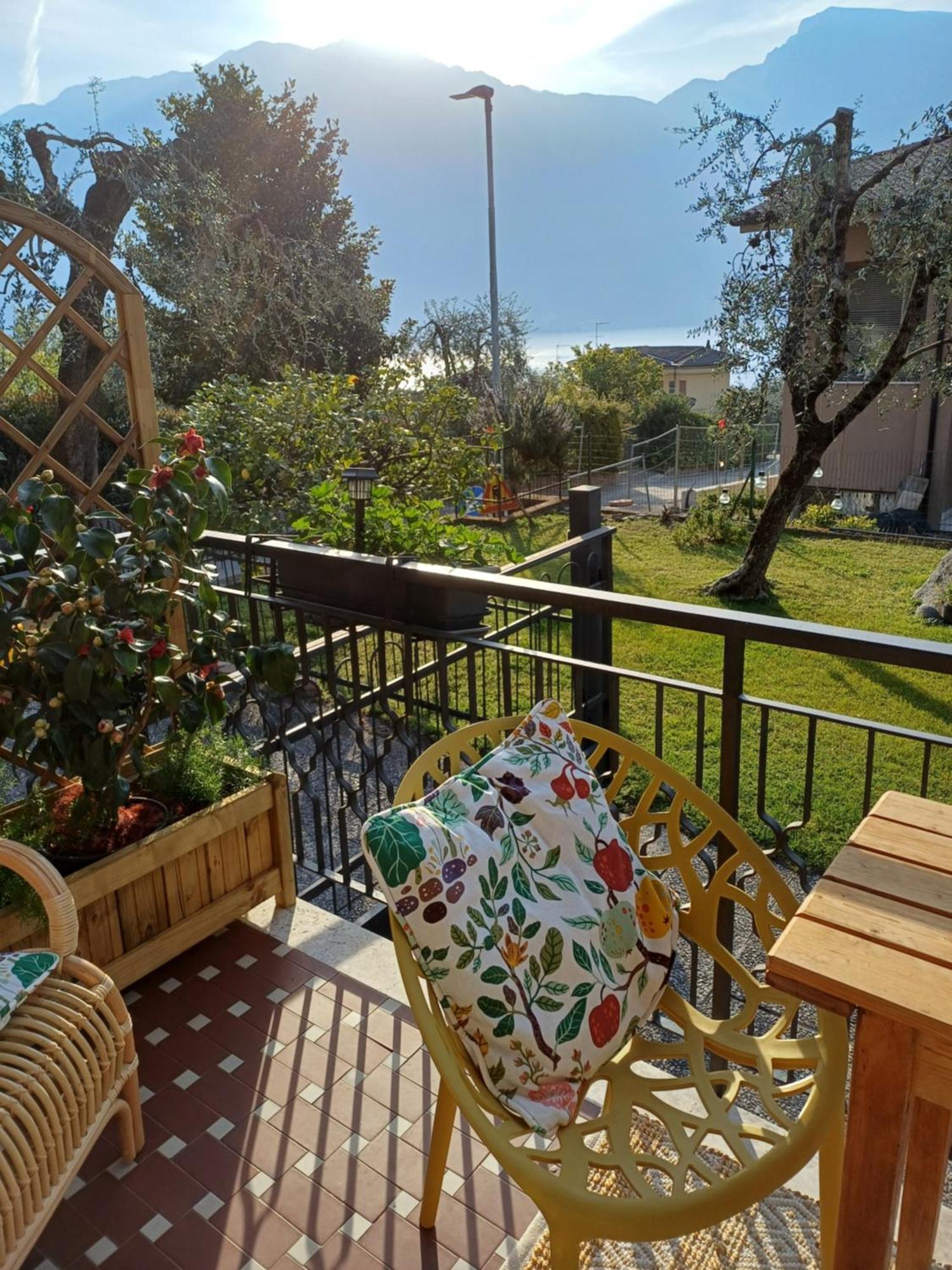 Oma Margareta Apartment Limone sul Garda Exterior foto